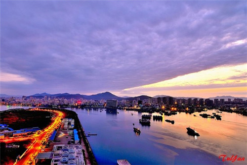 西安昆明池景区楹联（西安昆明池景点门票）
